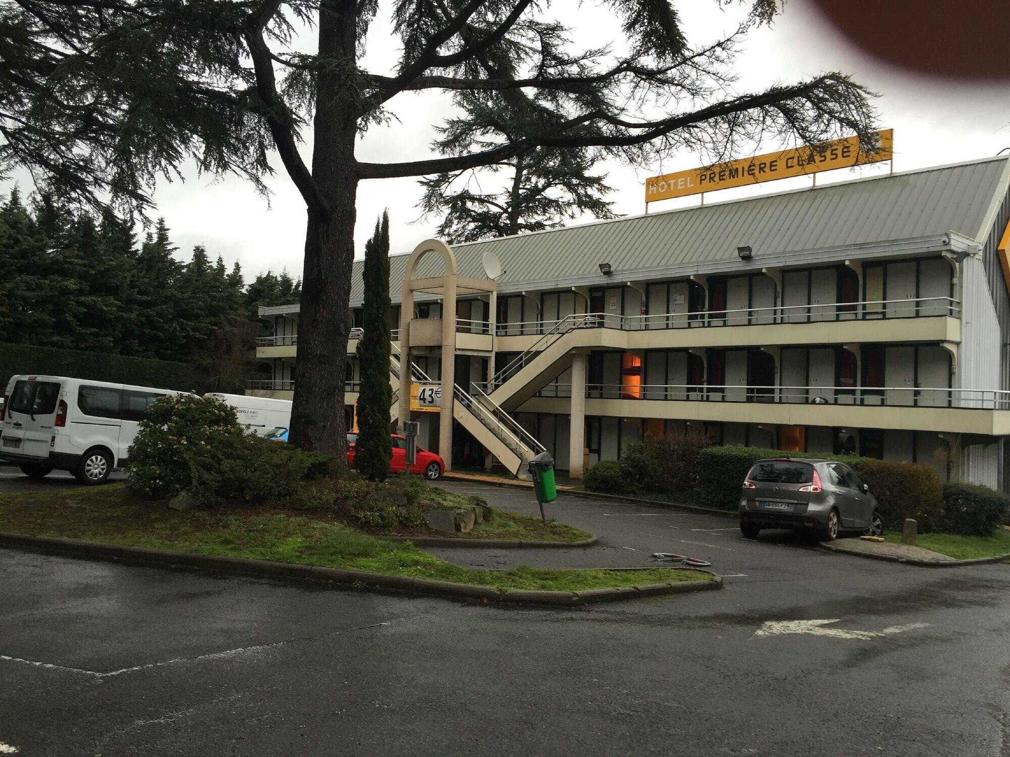 Premiere Classe St Etienne Nord Villars Exterior photo